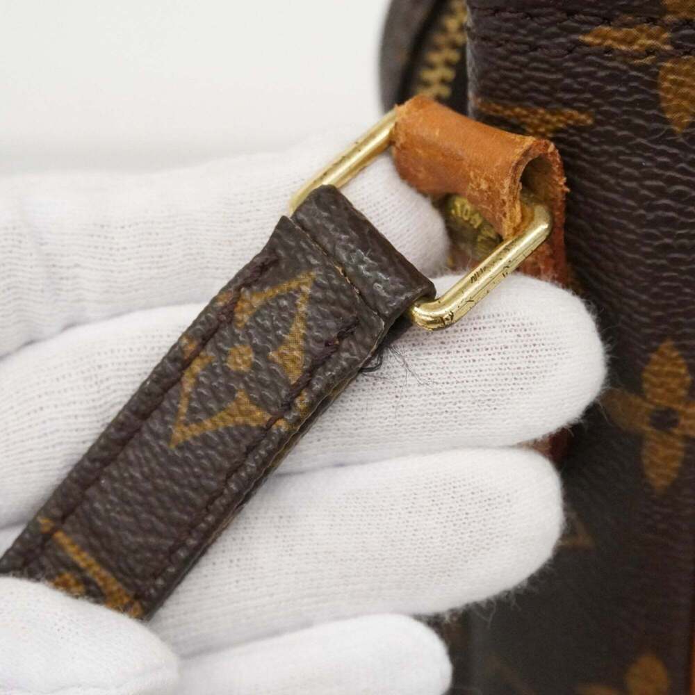 LOUIS VUITTON Brown Monogram Shoulder Bag - Picture 9 of 12